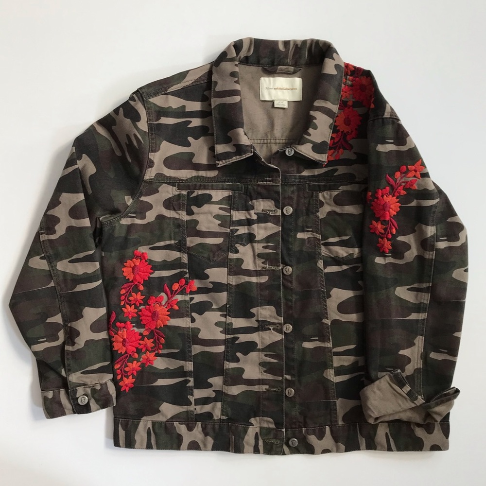 Pilcro & Letterpress Size XL Camo Embroidered